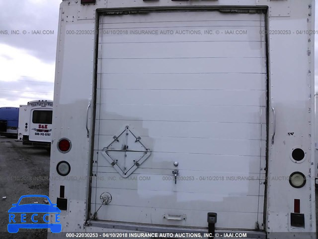 1999 FREIGHTLINER CHASSIS M LINE WALK-IN VAN 4UZA4FF48XCB44361 image 6