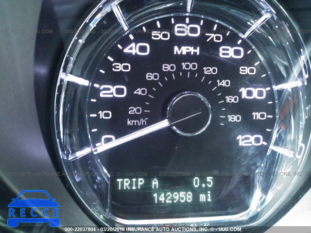 2011 LINCOLN MKT 2LMHJ5AR5BBJ52495 image 6