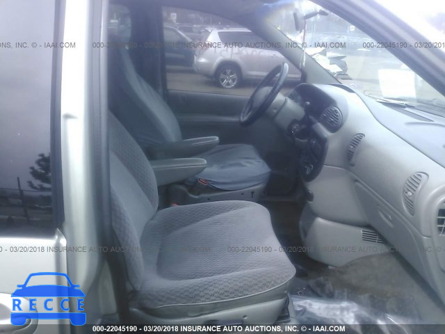 2000 CHRYSLER GRAND VOYAGER SE 1C4GJ44R8YB747809 Bild 4