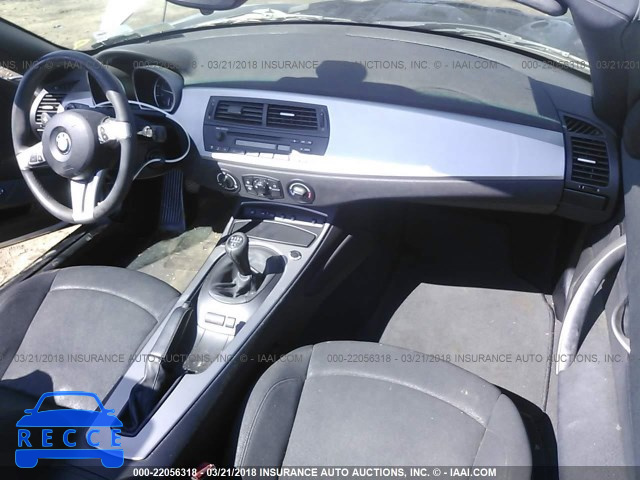 2005 BMW Z4 2.5 4USBT33555LR69849 image 4