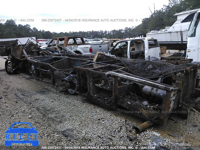 1999 FREIGHTLINER CHASSIS X LINE MOTOR HOME 4UZ6XFBCXXCB68722 image 2