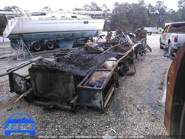 1999 FREIGHTLINER CHASSIS X LINE MOTOR HOME 4UZ6XFBCXXCB68722 image 3
