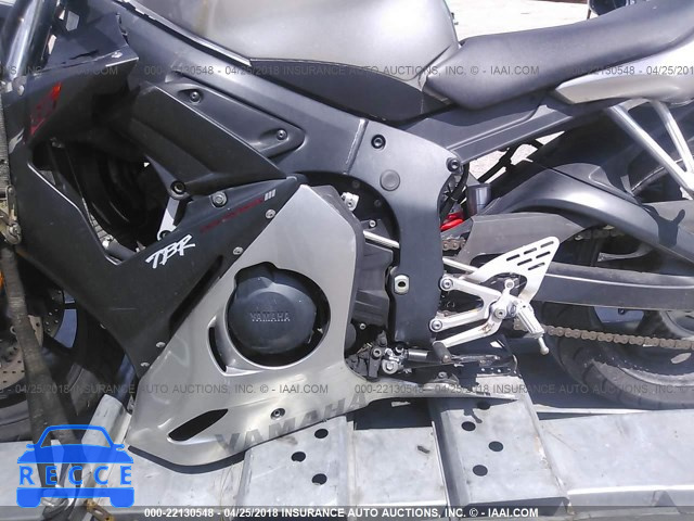 2003 YAMAHA YZFR6 L JYARJ06E13A006875 image 8