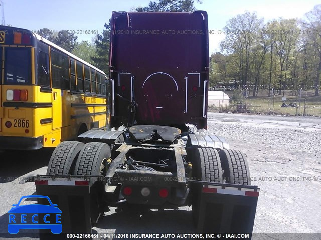 2000 FREIGHTLINER CONVENTIONAL FLD120 1FUPCSZB3YLF05624 Bild 7