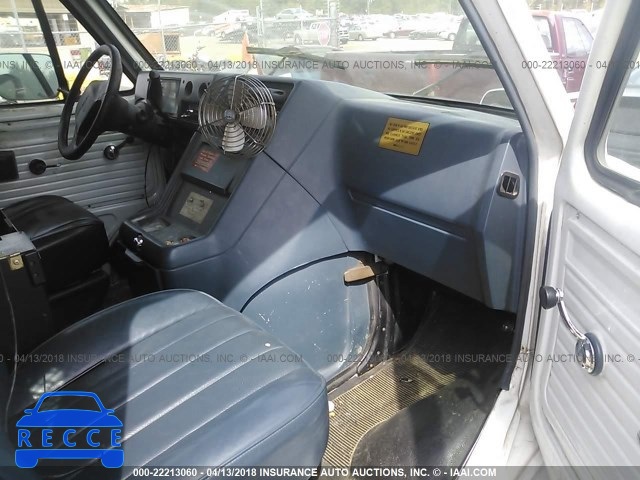 1995 CHEVROLET G30 1GCGG35K7SF240040 image 4