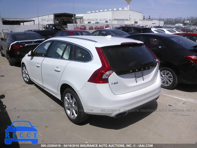 2017 VOLVO V60 T5/PREMIER YV140MEK0H1332796 image 2