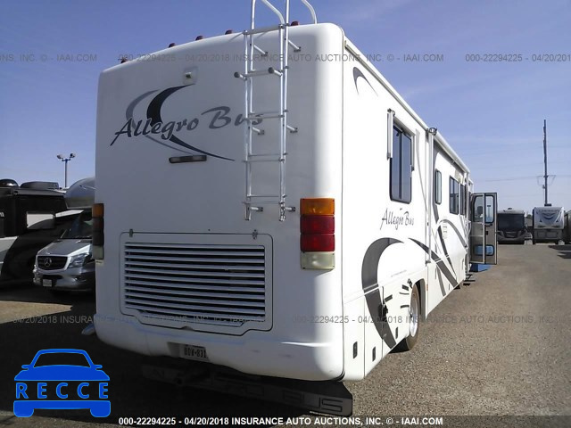 2001 FREIGHTLINER CHASSIS X LINE MOTOR HOME 4UZAAHBS21CJ04810 image 3