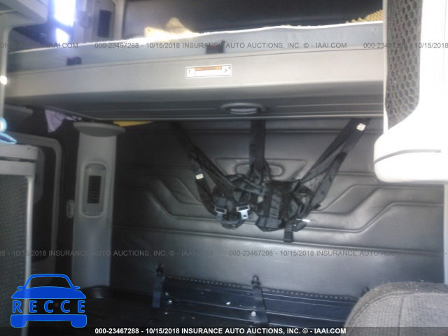 2010 FREIGHTLINER ST120 ST120 1FUJBBDR8ALAP2448 Bild 6