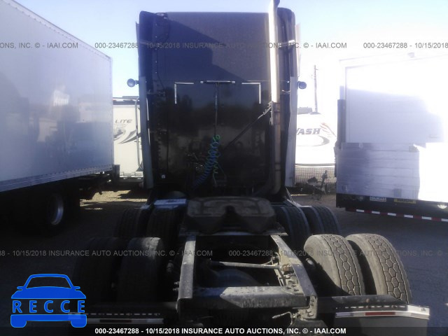 2010 FREIGHTLINER ST120 ST120 1FUJBBDR8ALAP2448 Bild 7