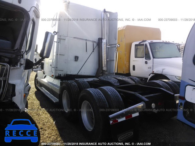 2000 FREIGHTLINER FLD FLD120 1FUYDSEB8YLF59377 image 2