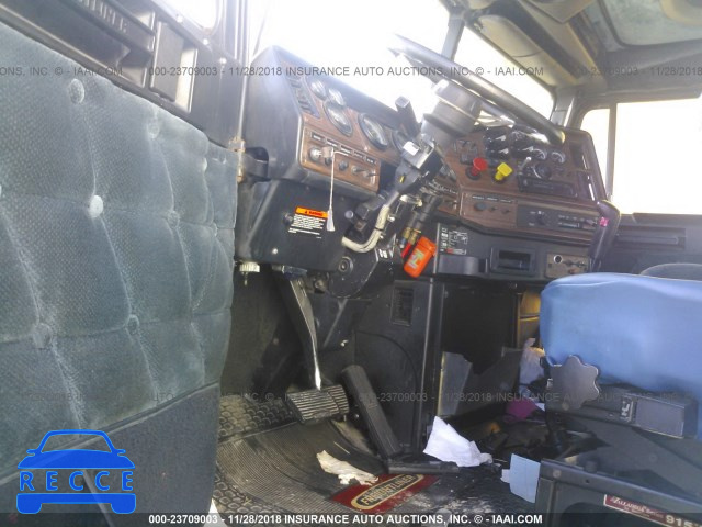 2000 FREIGHTLINER FLD FLD120 1FUYDSEB8YLF59377 image 4