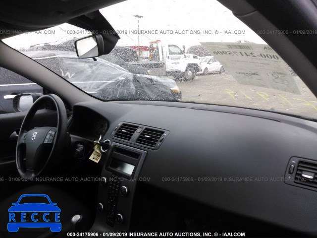 2010 VOLVO C30 T5 YV1672MK6A2179366 image 4