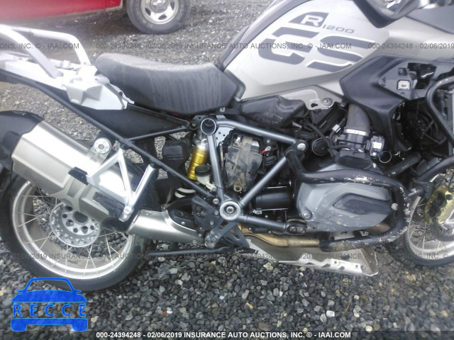 2017 BMW R1200 GS WB10A6102HZ655487 Bild 7