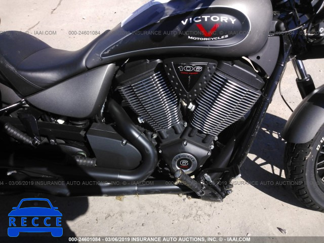 2016 VICTORY MOTORCYCLES GUNNER 5VPLB36N0G3053397 Bild 7