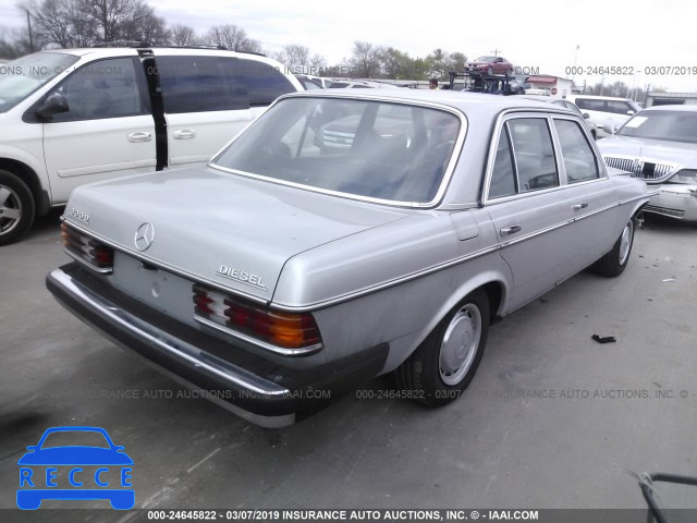 1977 MERCEDES BENZ 300 12313012047216 Bild 3