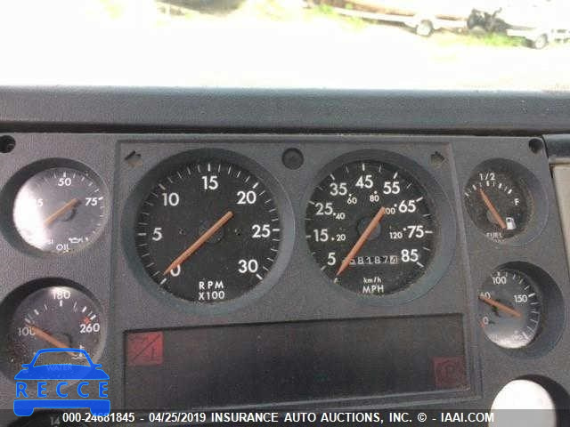 1999 FREIGHTLINER FL70 1FV6HFAC1XHA19030 image 6