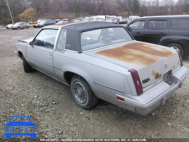 1987 OLDSMOBILE CUTLASS SUPREME 1G3GR11A8HR301267 image 2