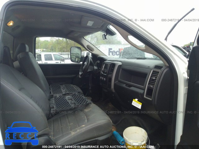 2017 RAM 4500 3C7WRKBL2HG653992 image 4