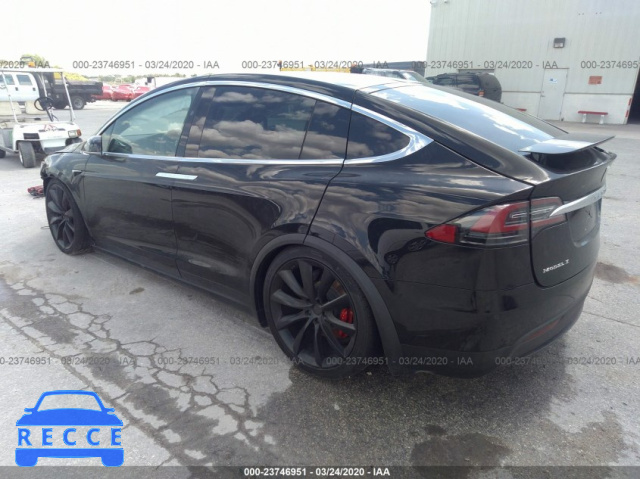 2018 Tesla Model X 5YJXCBE47JF111340 image 2