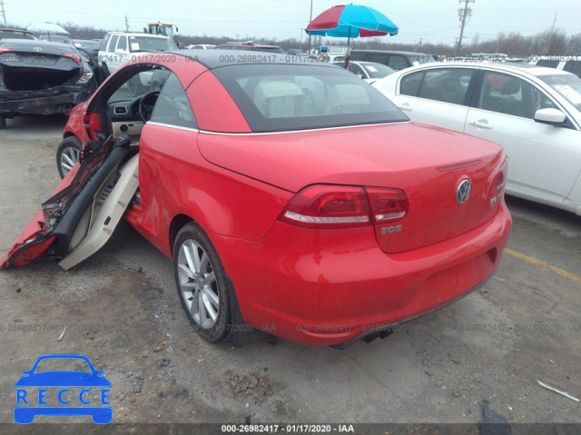 2015 VOLKSWAGEN EOS KOMFORT/SPORT WVWBW8AHXFV000951 Bild 2