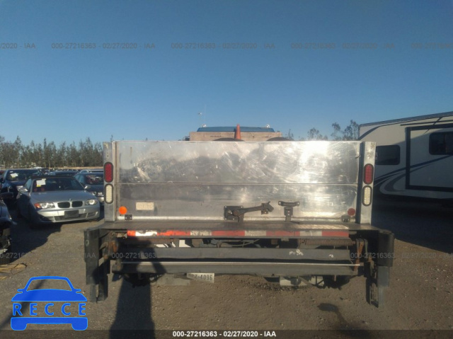 2000 FREIGHTLINER FL70 1FV6HJBA9YHG81925 image 6
