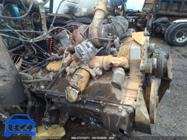 2000 FREIGHTLINER FLD 1FUPCXYB9YPB97477 image 9