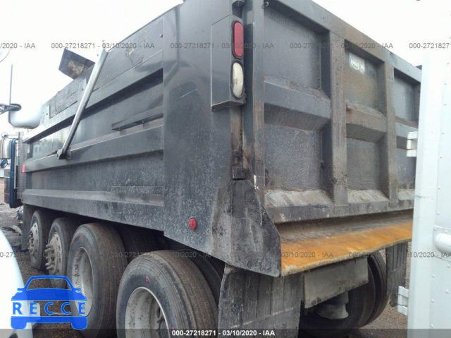 2000 FREIGHTLINER FLD 1FUPCXYB9YPB97477 image 2