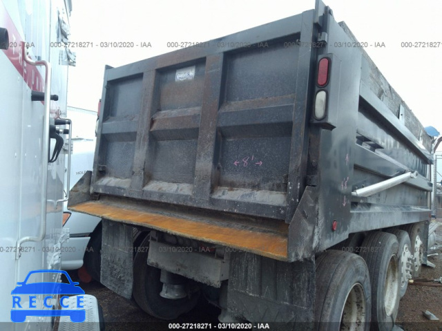 2000 FREIGHTLINER FLD 1FUPCXYB9YPB97477 image 7