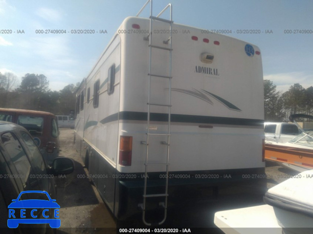 2002 WORKHORSE CUSTOM CHASSIS MOTORHOME CHASSIS W22 5B4MP67G123343474 image 2