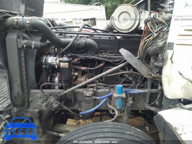 1996 FREIGHTLINER FLD  1FUYDCYB2TH623228 image 9
