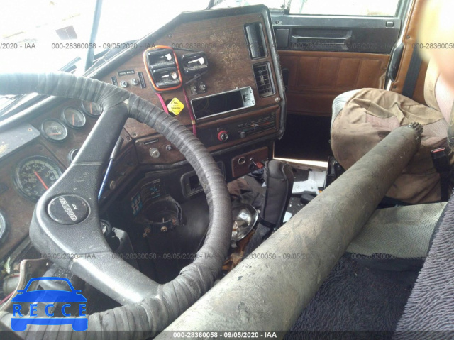 1996 FREIGHTLINER FLD  1FUYDCYB2TH623228 image 4