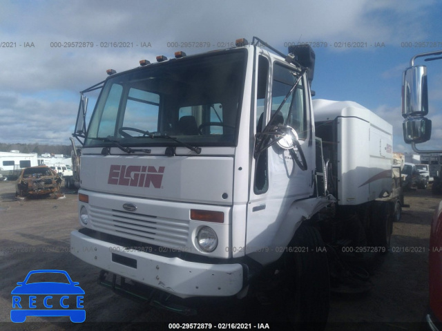 2007 STERLING TRUCK SC 8000 49HAAD8V57DW84174 image 1