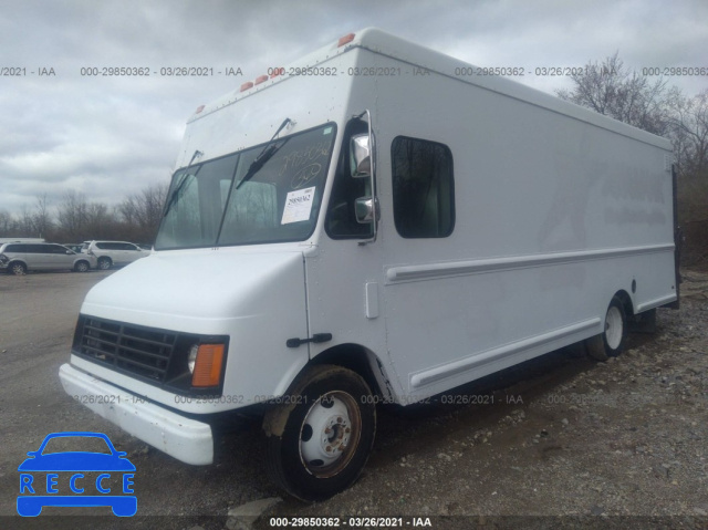 2005 WORKHORSE CUSTOM CHASSIS FORWARD CONTROL CHASSIS P4500 5B4KP42V753410679 image 1