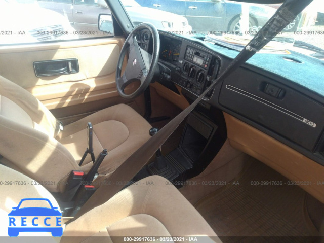 1987 SAAB 900 S YS3AK35D2H2021226 image 4