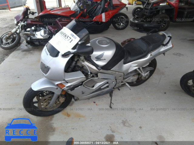 1994 HONDA VFR750 F JH2RC3601RM400959 image 1