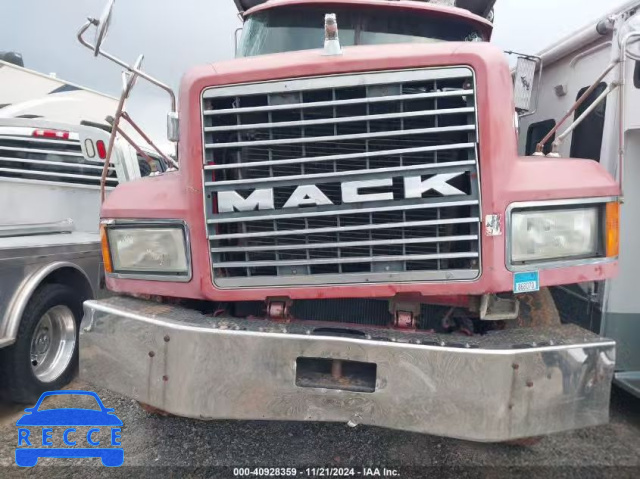 1999 MACK 700 CL700 1M2AD62C6XW007217 image 12