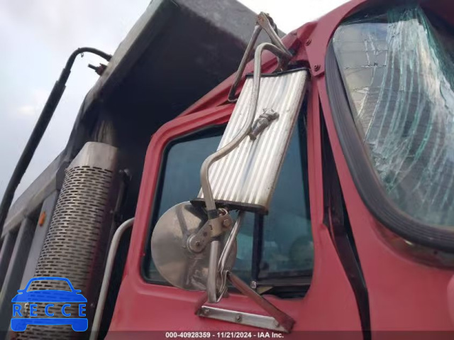 1999 MACK 700 CL700 1M2AD62C6XW007217 image 19