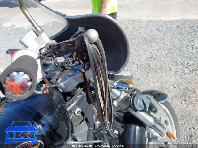 2005 VICTORY MOTORCYCLES KINGPIN 5VPCB16D353005854 Bild 16