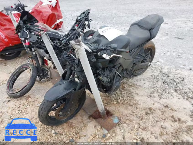 2012 KAWASAKI ZR1000 D JKAZRCD16CA027665 Bild 1