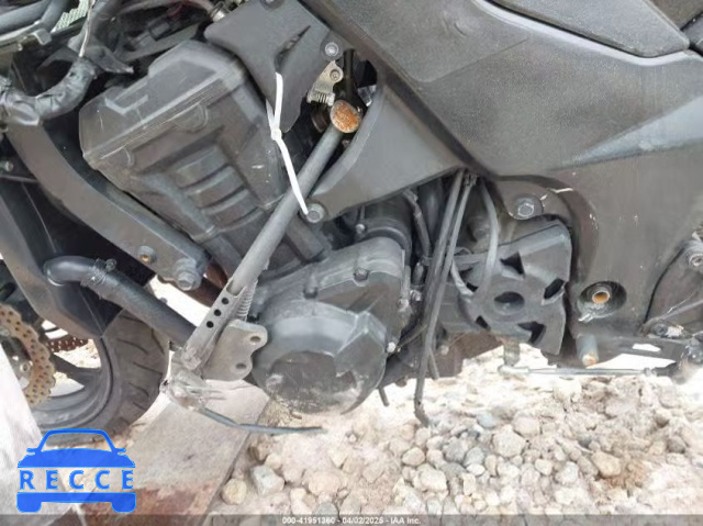 2012 KAWASAKI ZR1000 D JKAZRCD16CA027665 Bild 8