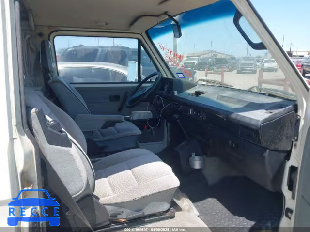 1991 VOLKSWAGEN VANAGON CAMPMOBILE WV2ZB0258MG006802 image 4