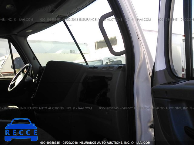 2016 FREIGHTLINER CASCADIA 125 3AKJGLD57GSHB8365 image 4