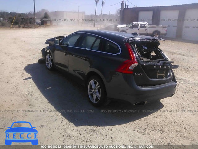 2015 VOLVO V60 PLATINUM YV140MED1F1205540 image 2