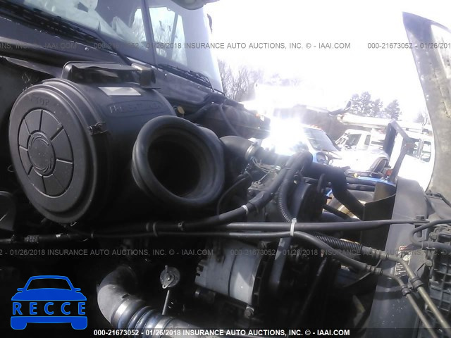 2002 FREIGHTLINER ST120 ST120 1FUJBBCG02LJ07725 image 8