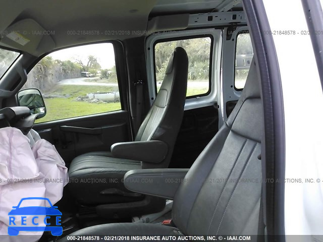 2016 GMC SAVANA G2500 1GTW7BFFXG1316149 image 7