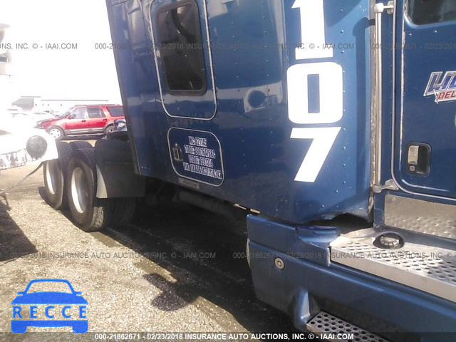 2007 KENWORTH T600 T600 1XKADB9X37J116242 Bild 7