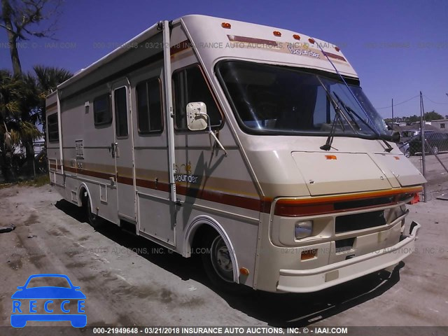 1989 CHEVROLET P30 1GBKP37WXK3305186 image 0