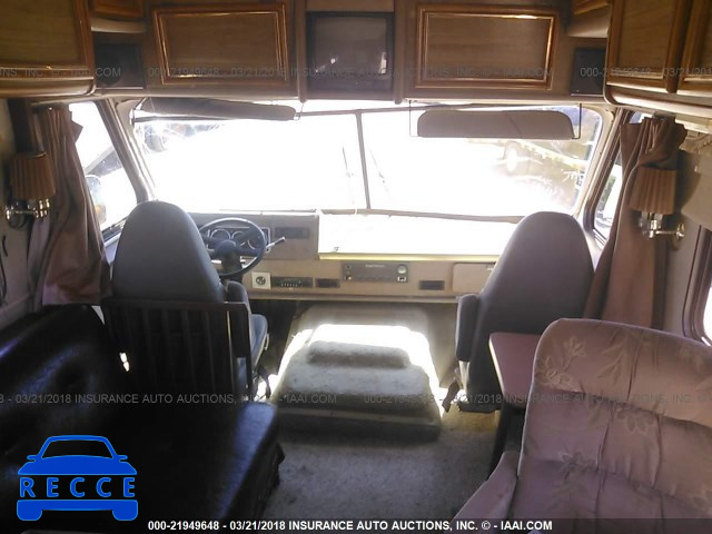 1989 CHEVROLET P30 1GBKP37WXK3305186 image 4