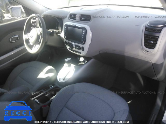 2017 KIA SOUL EV + KNDJP3AE2H7022225 image 4