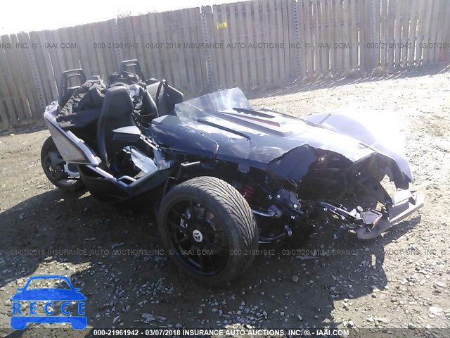 2017 POLARIS SLINGSHOT SLR 57XAARFA2H8121607 image 0